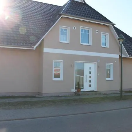 Apartment F 86 In *